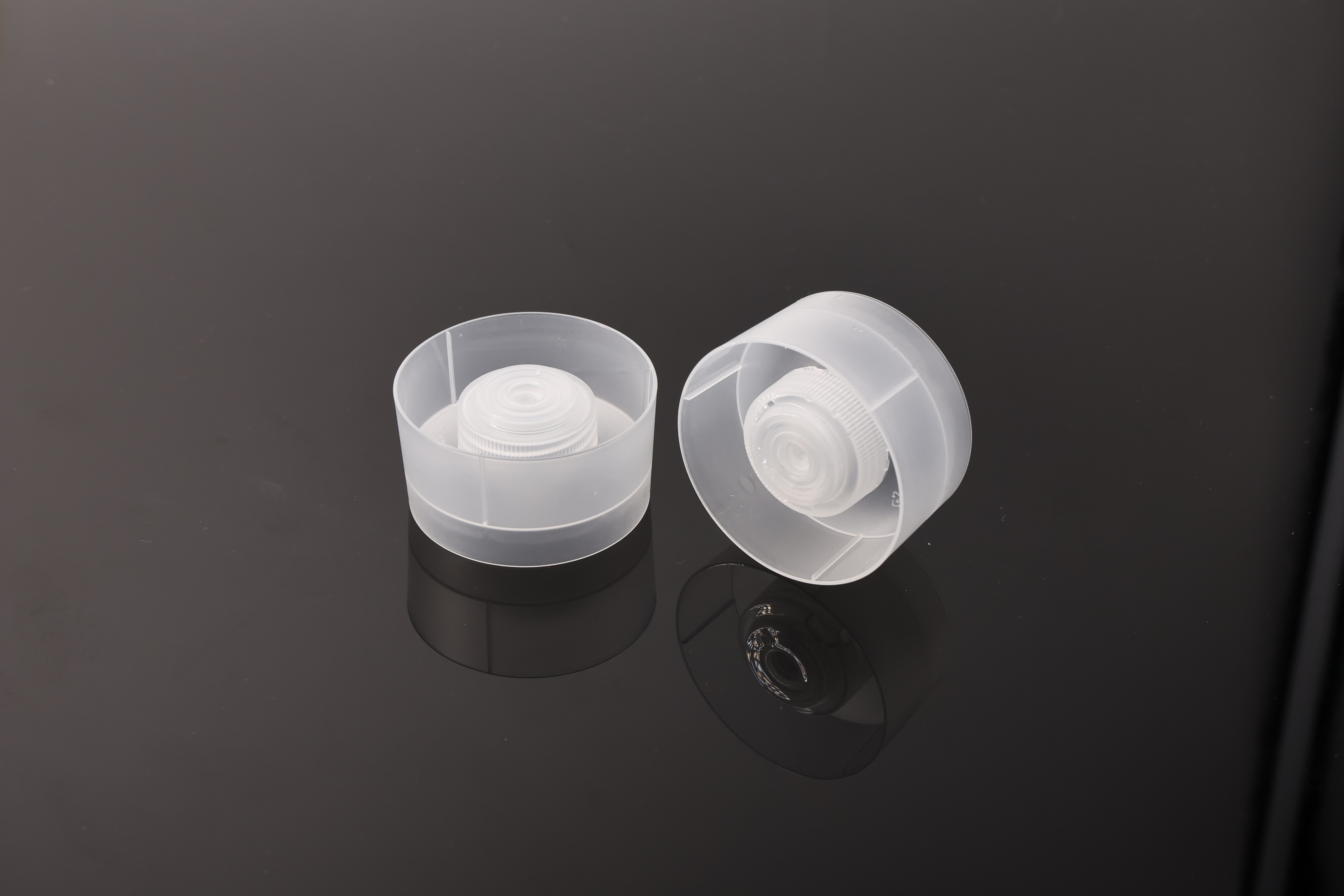 倒立硅胶阀瓶盖走红：厨房清洁剂包装迎来新趋势